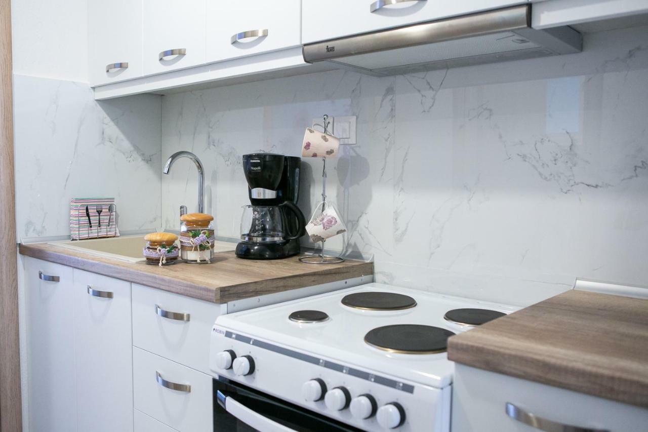 Anna Apartman Nikíti Kültér fotó